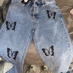 Butterfly boyfriend jeans